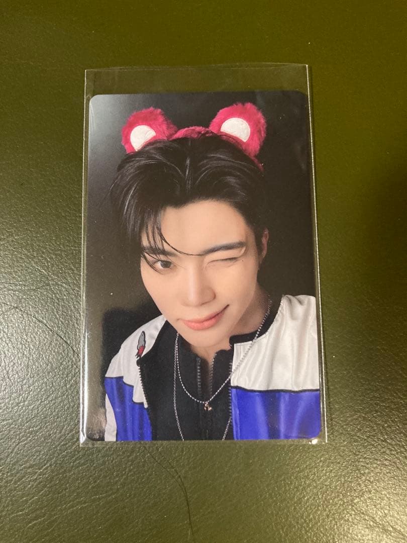 ZB1 HERE&NOW HOODIE パーカー　ゼベワン フーディ ジャンハオ