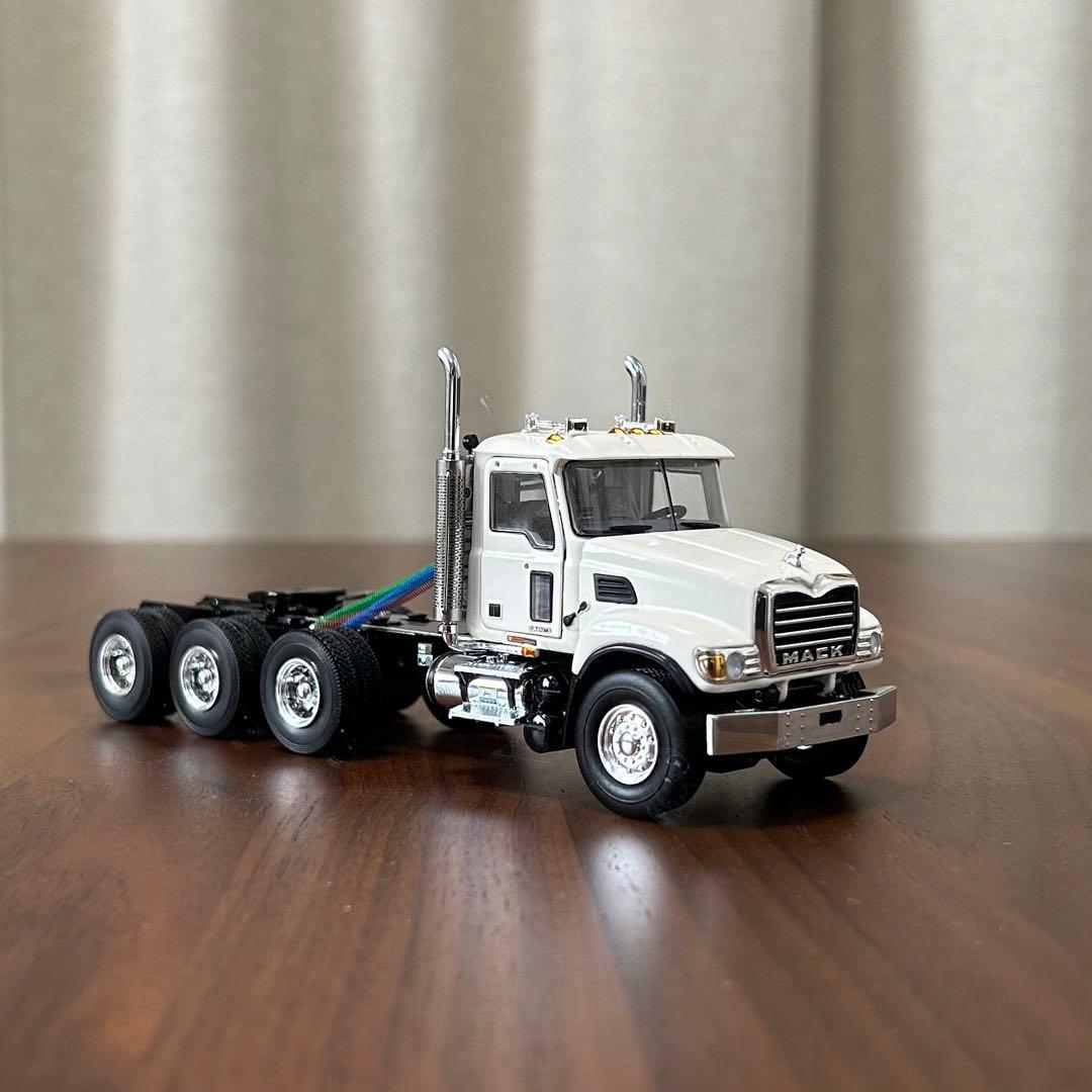 WSIマック8×4 ローボーイトレ3×3×3 CATスクレイパー 1/50