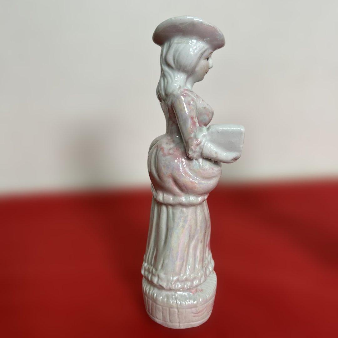 自宅保管品　アンティーク　陶磁器の人形ペア　とても可愛らしいお人形です