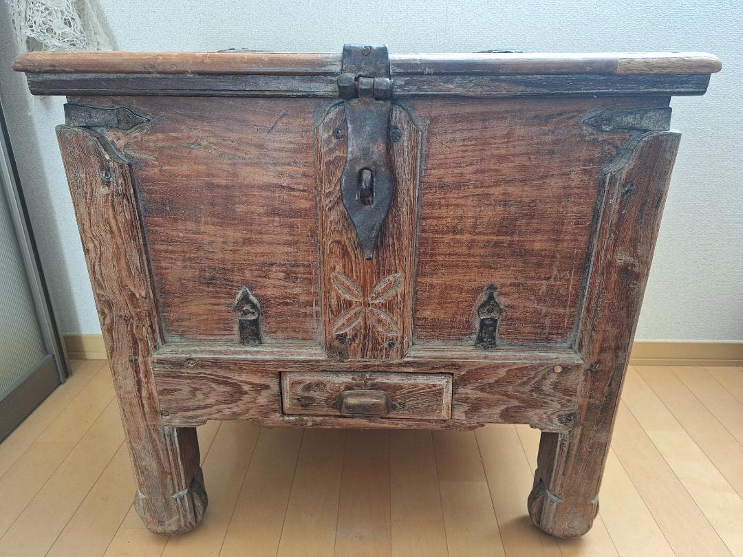 Vintage　キャスター付き　中棚