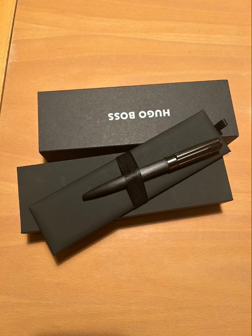 HUGO BOSS ボールペン HSV3064A