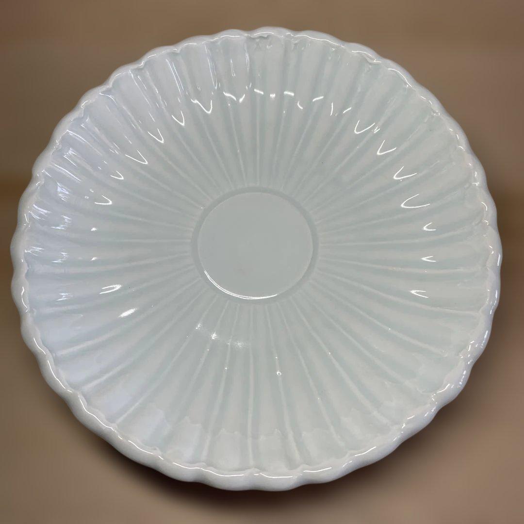 上田恒次　白磁菊皿　共箱