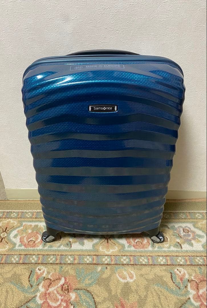 Samsonite ライトショック スピナー スーツケース　36L