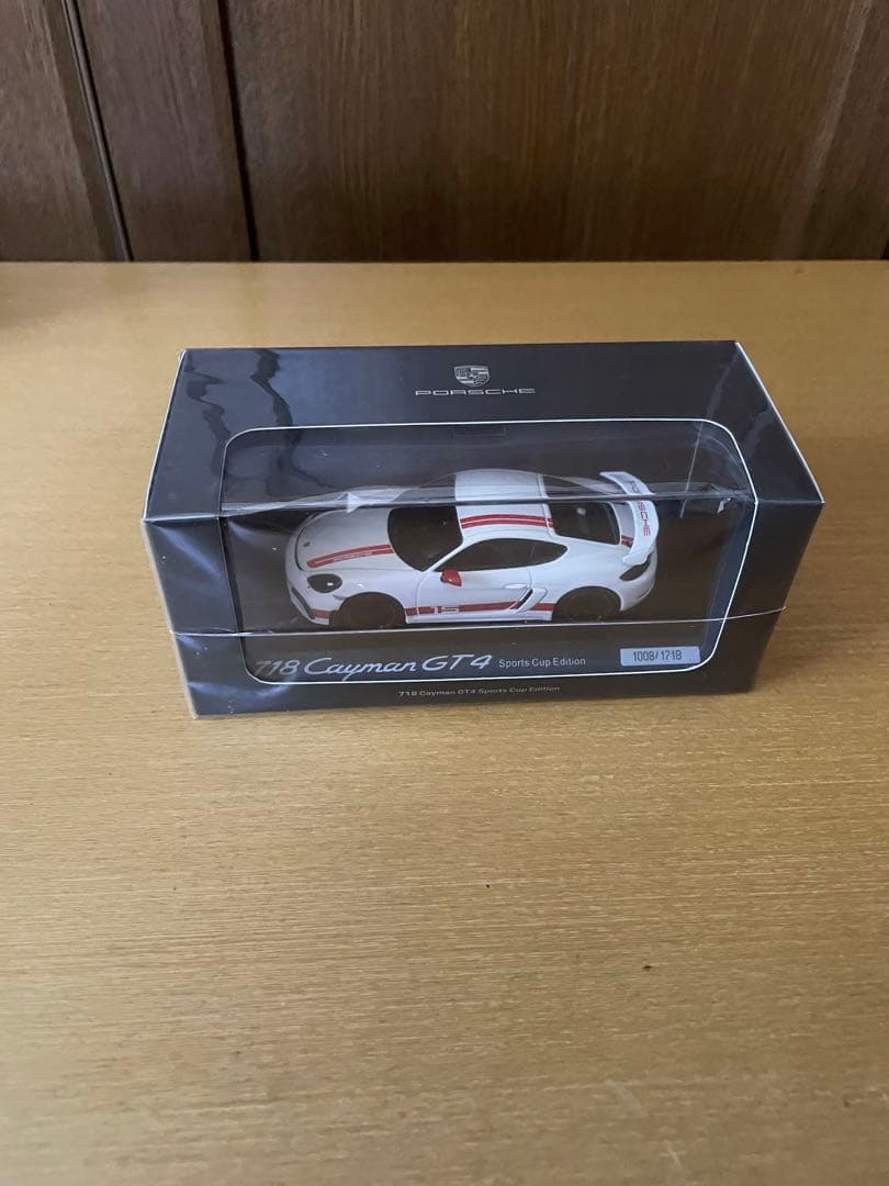 Porsche 718 Cayman GT4 1718限定 sports cup