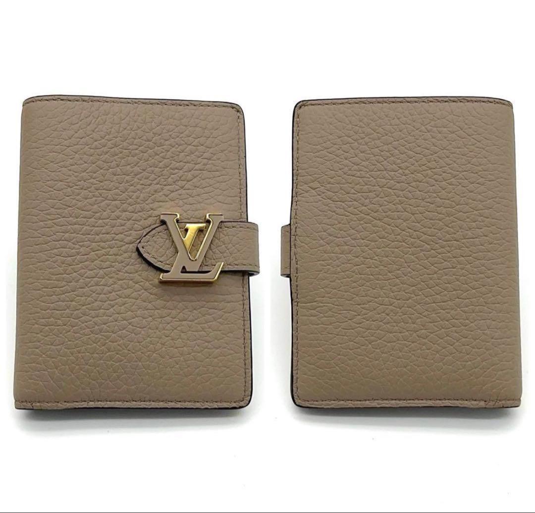 【ゆかっち】 ルイヴィトン ヴェルティカルウォレットコンパクト グレージュ