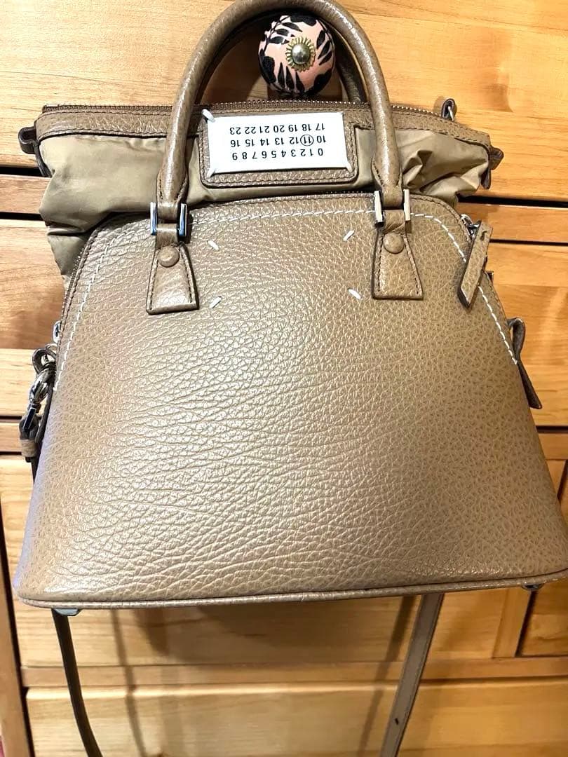 さや⭐︎メゾンマルジェラ 5ac ミニ　バッグ　ベージュ✨✨