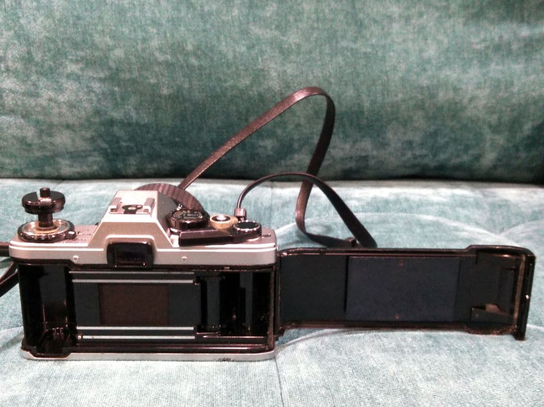 OLYMPUS　CANON　カメラ × 2　レンズ × 4　Tokina