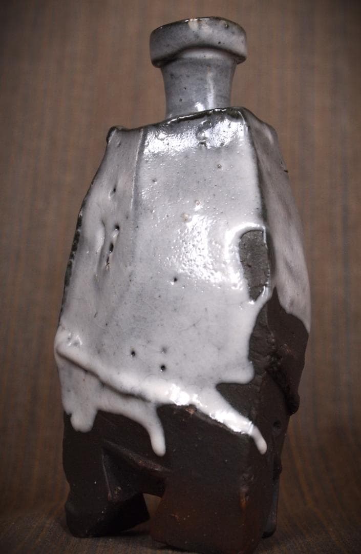 人気作家★隠崎隆一【師：人間国宝　伊勢崎淳】★白釉徳利