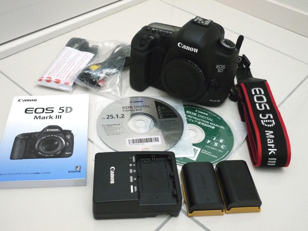 EOS 5D MarkⅢ + バッテリーグリップBGE11