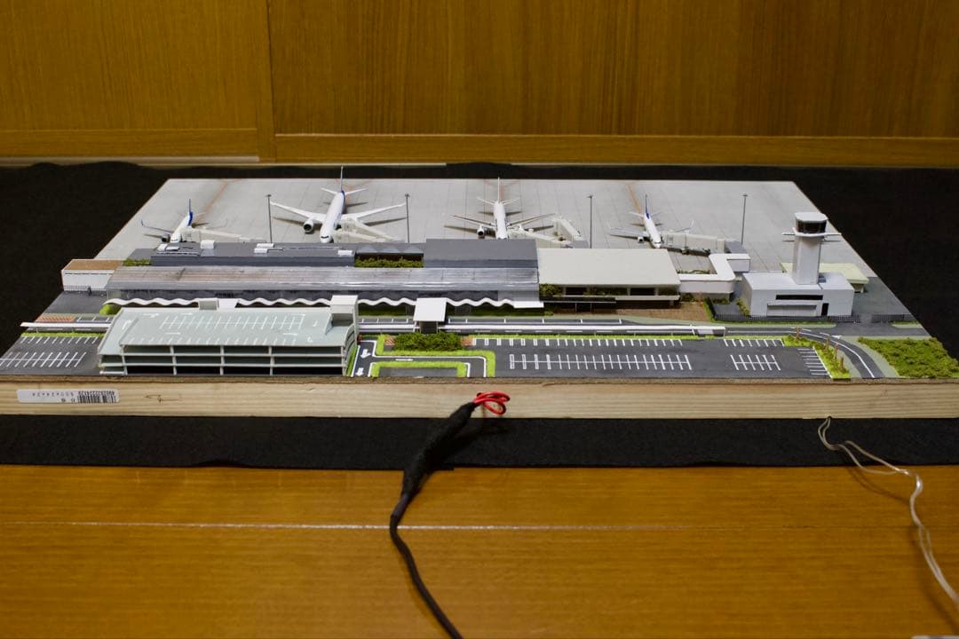 1/500 空港ジオラマ 最大5機駐機可能 フル電飾 フルスクラッチ 引取歓迎