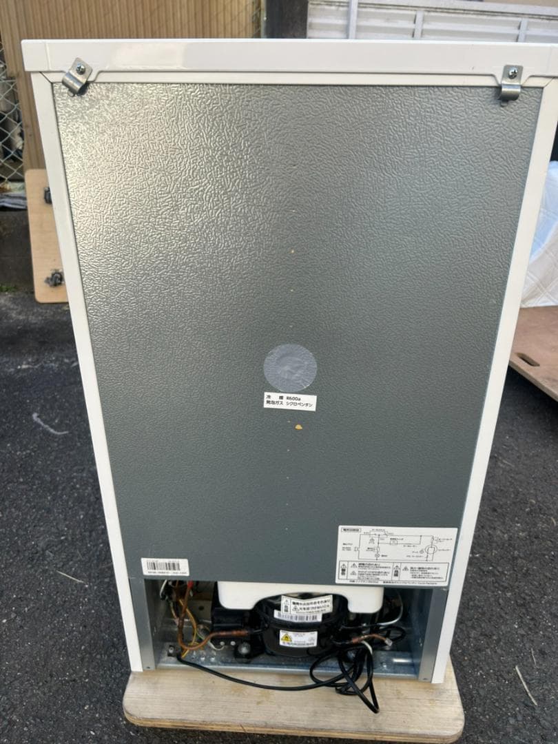 アイリスオーヤマ 冷蔵庫 IRR-90TF-W 90L 2018年製 一人暮らし