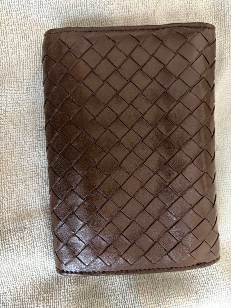 希少　ボッテガヴェネタ イントレチャート　三つ折り財布　スネーク