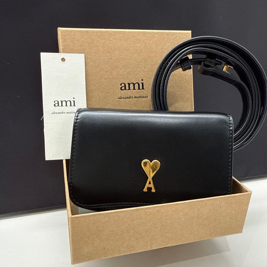 Ami paris ハートロゴ レザー　カードホルダー　 ウォレット　ブラック