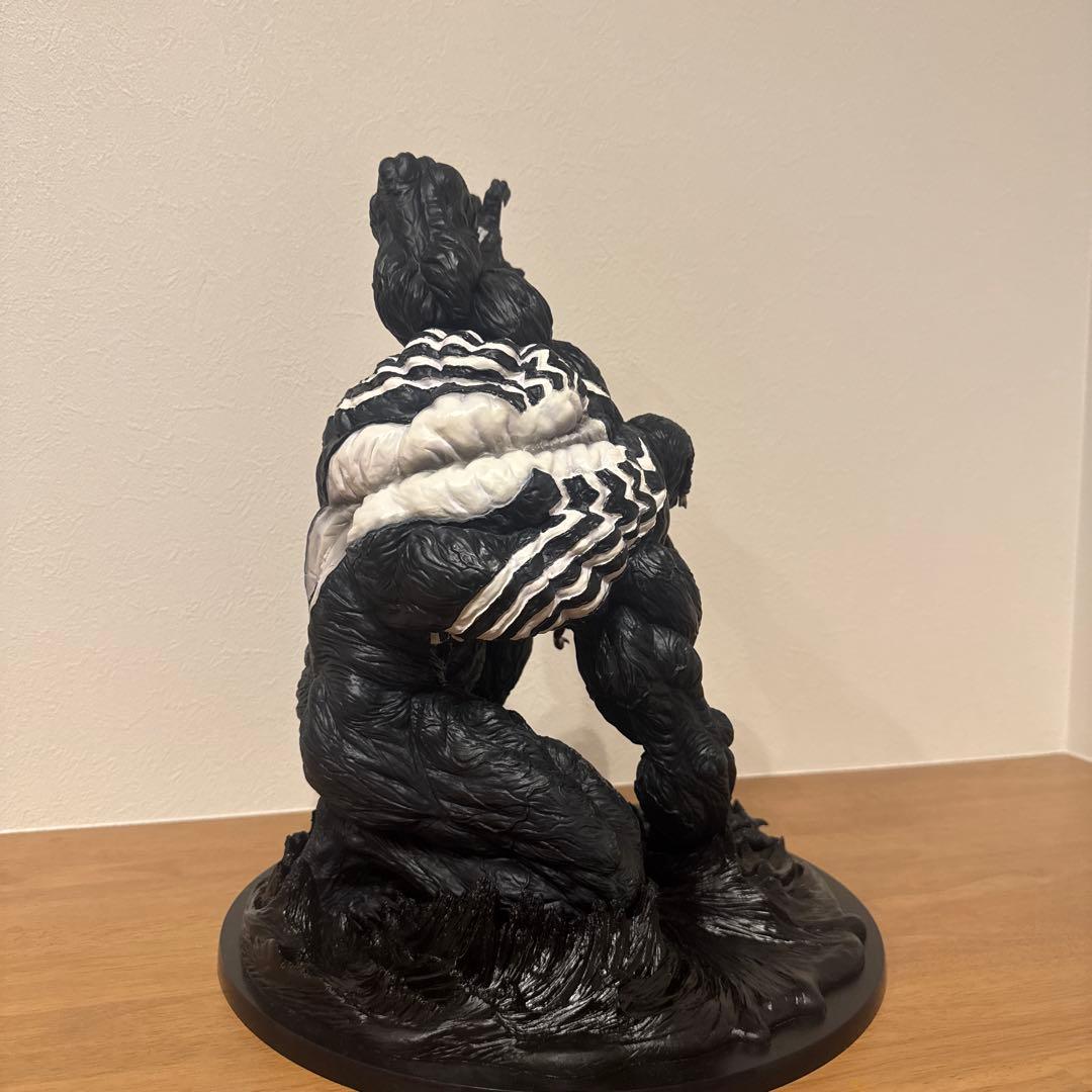 ソフビナル　ヴェノム