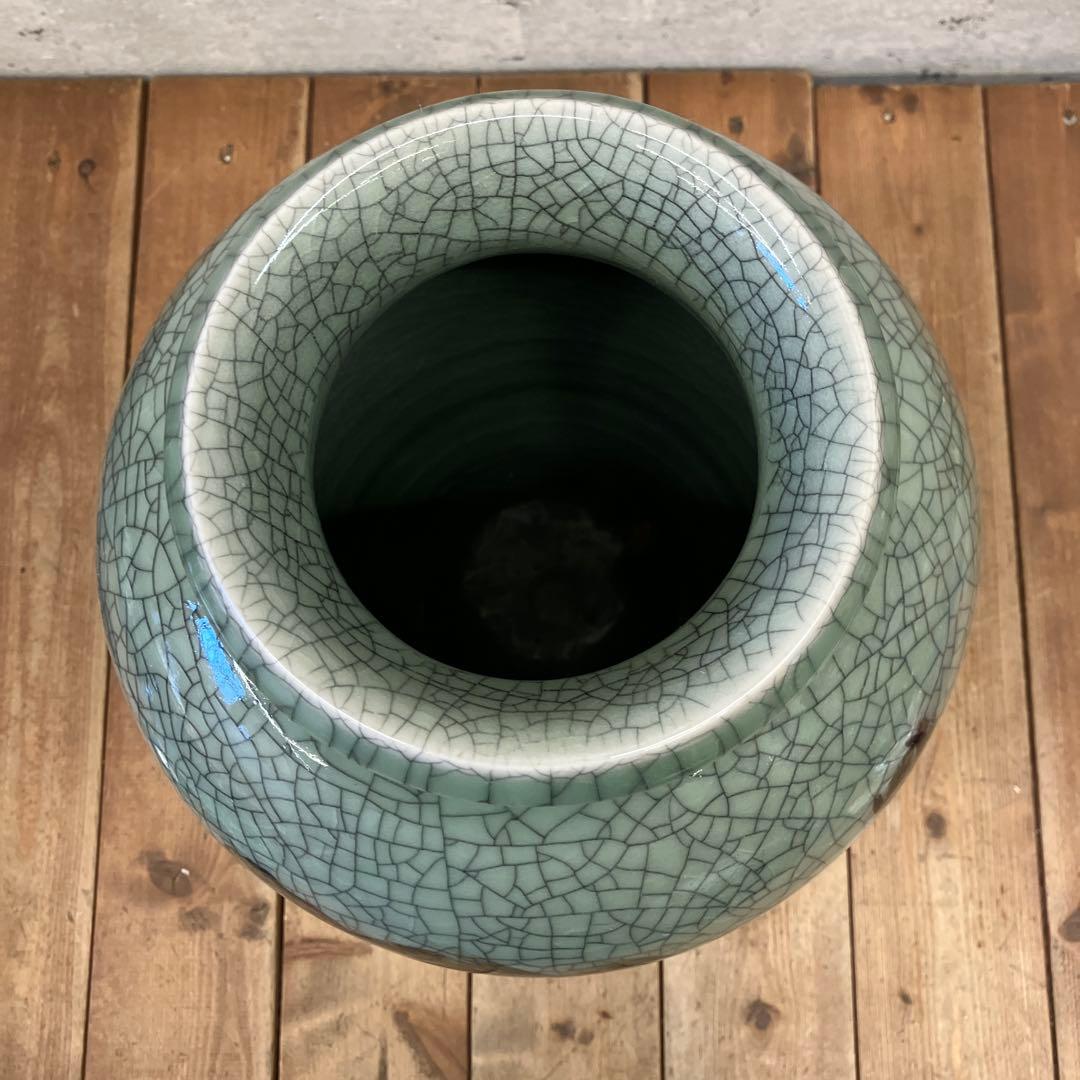 昭和レトロ 大堀相馬焼 陶器製 青ひび焼 青磁釉 貫入 走り駒 馬 飾り壺 置物