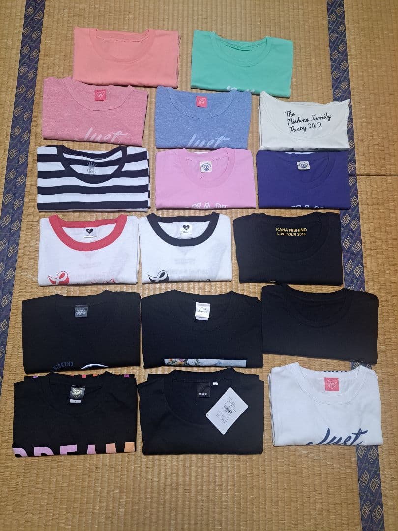 西野カナ Tシャツまとめ売り