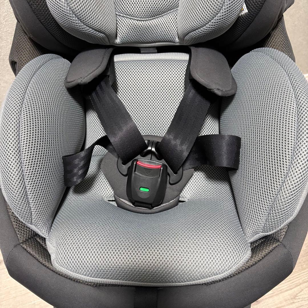 コンビ ホワイトレーベル THE S ISOFIX エッグショック ZD