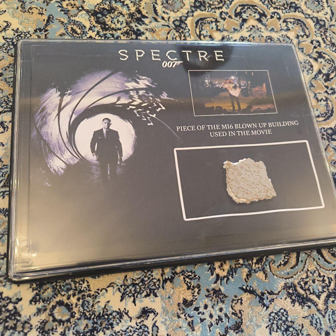 ジェームズ・ボンド　小道具