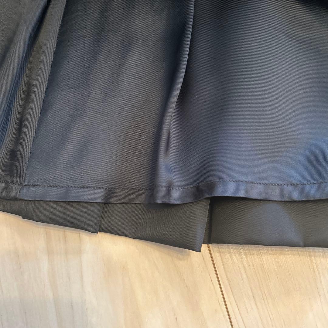プラダ　PRADA スカート　40（M）黒　新品同様　美品