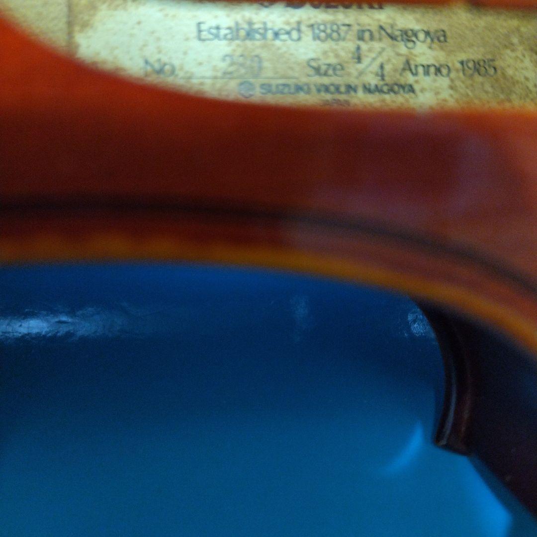 ♥特価♥スズキバイオリン4/4 品番280♥弓ケ―ス松脂調子笛(ピッチパイプ)付