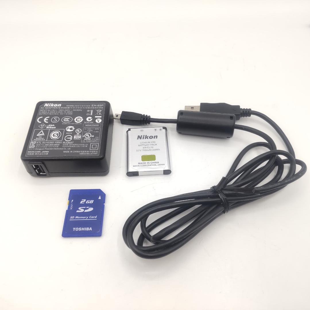 ★美品★ ニコン Nikon COOLPIX S3300 グリーン SDカード付