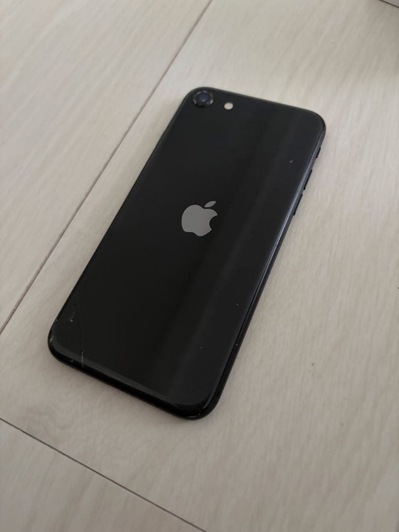 携帯電話本体 iPhone SE