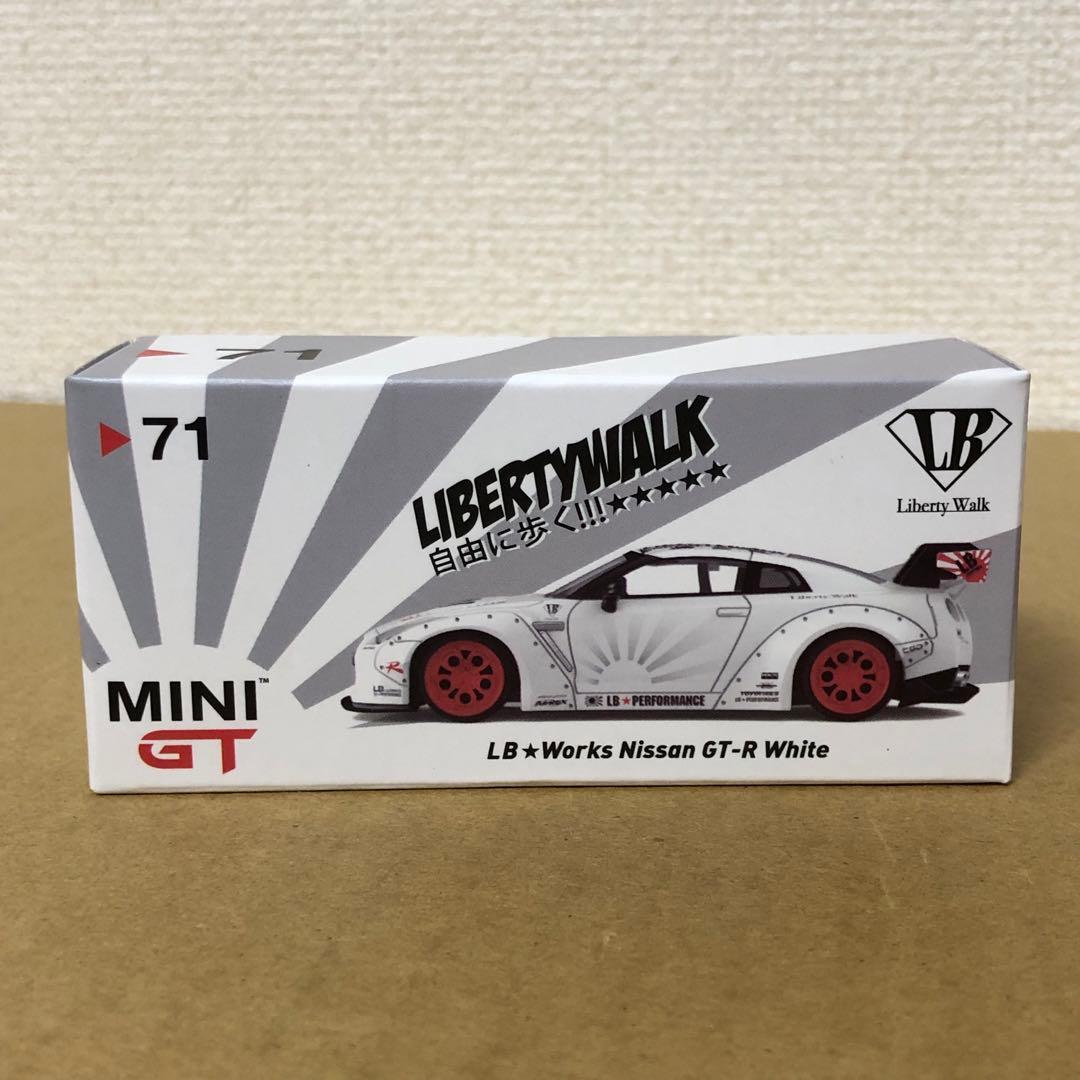 MINIGT ミニGT　トイザらス限定　LBワークス 日産GT-R　WHITE