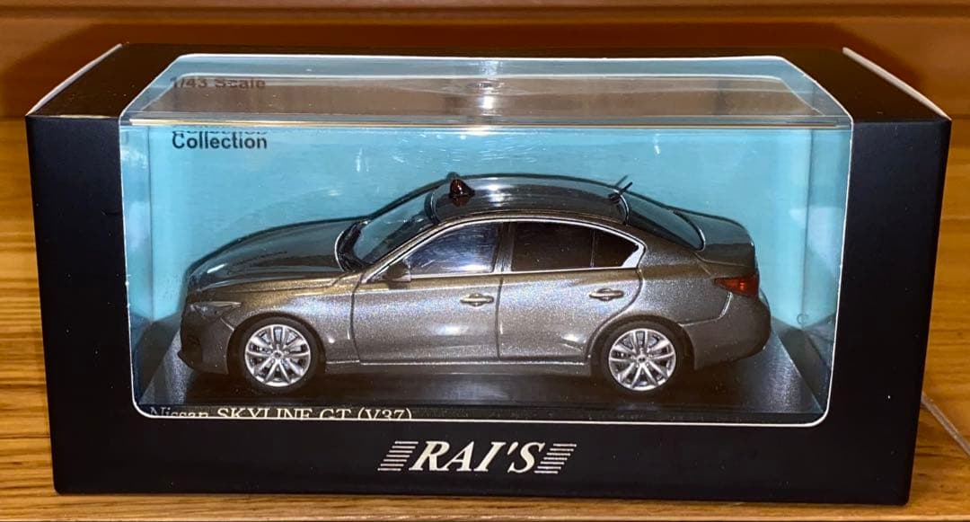 日産　スカイライン GT (V37) 2022年モデル ミニカー