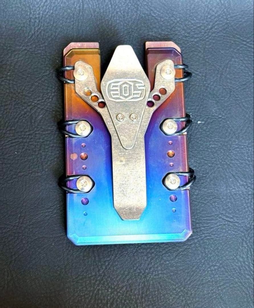 EOS ミリタリー装備 虹色チタンウォレット 2.0 アルマイト加工　No004