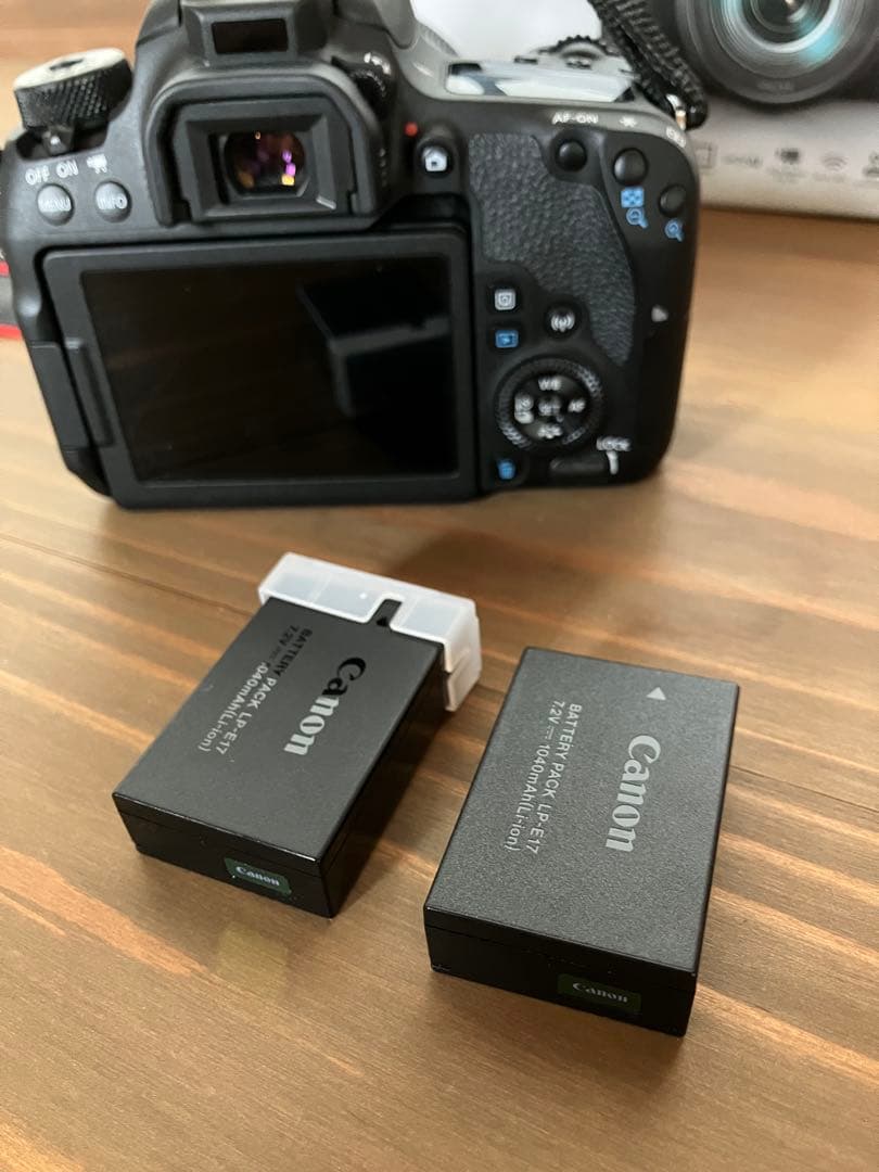 初心者でも使いやすいがプロ仕様！Canon EOS 9000D★レンズ付き！