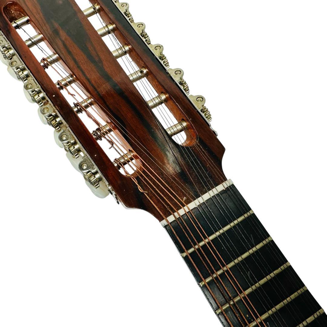 BANDURRIA バンドゥリア　フラットマンドリン