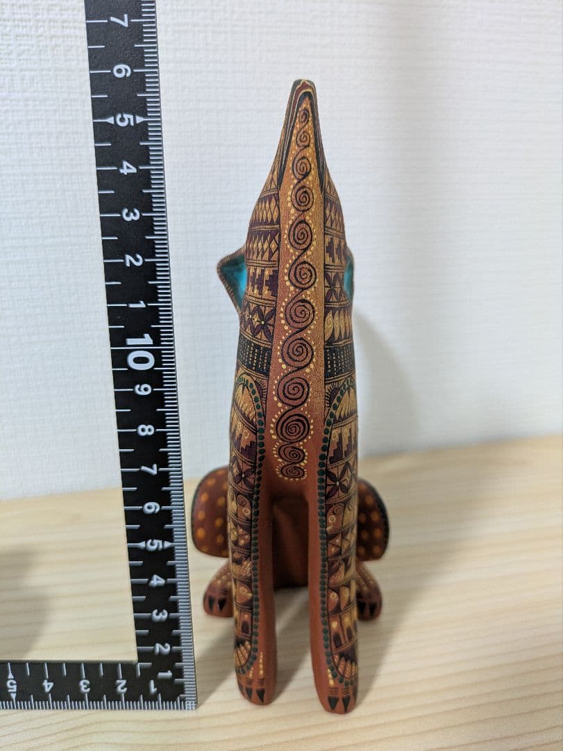 ​メキシコ オアハカ アレブリヘ ウッドカービング コヨーテ 作家サイン有