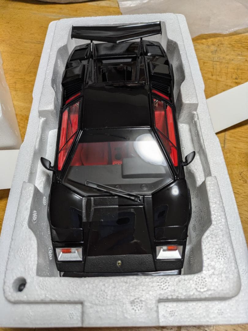 Lamborghini Countach LP 5000 ブラック