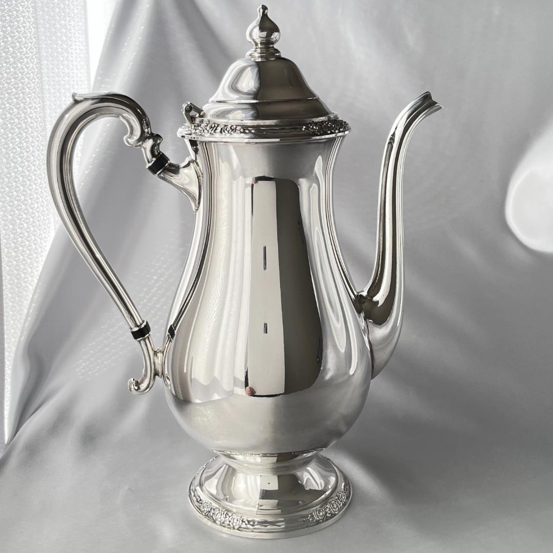 【CAMILLE】ティーサービス 5点 トレー ティーポット 薔薇のレリーフ