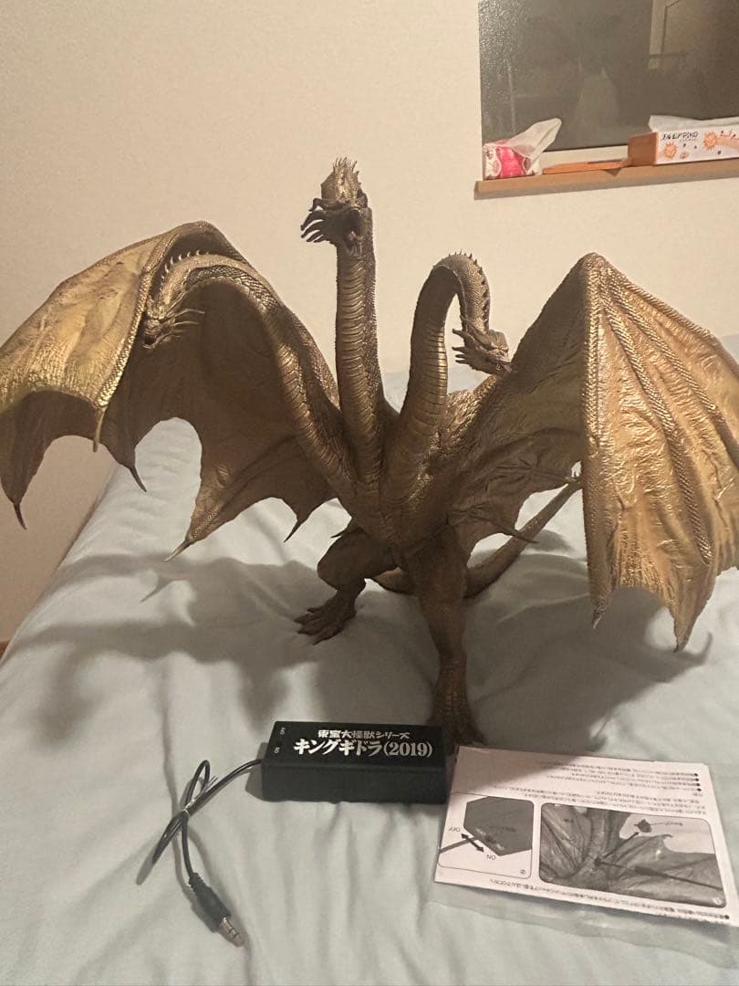 シャチ　キングギドラ (2019) フィギュア　限定版