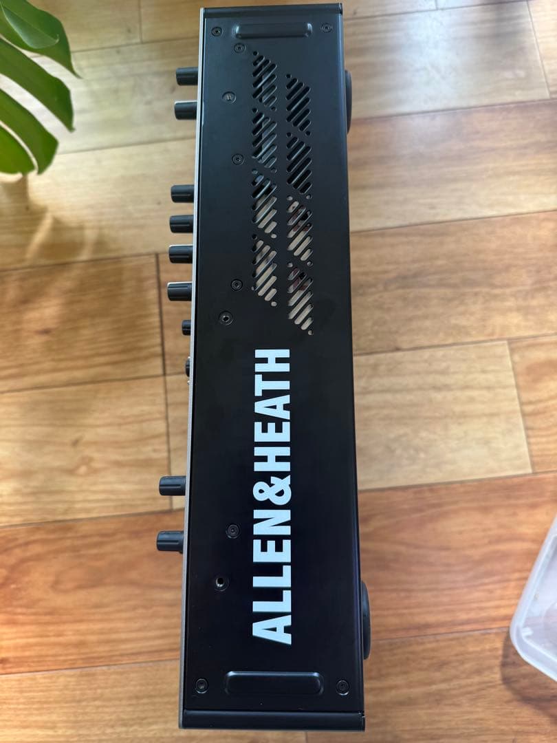 ALLEN&HEATH XONE:96 アナログミキサー