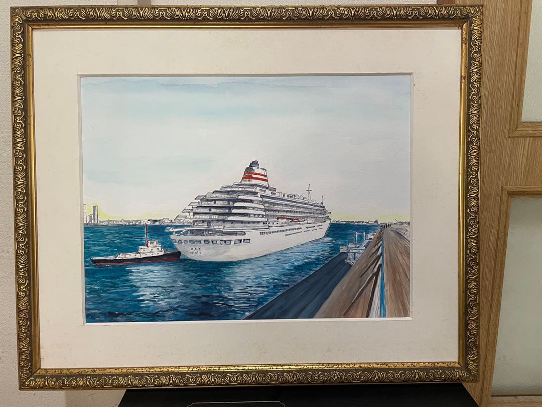 F6 横浜大さん橋から見た、飛鳥Ⅱ