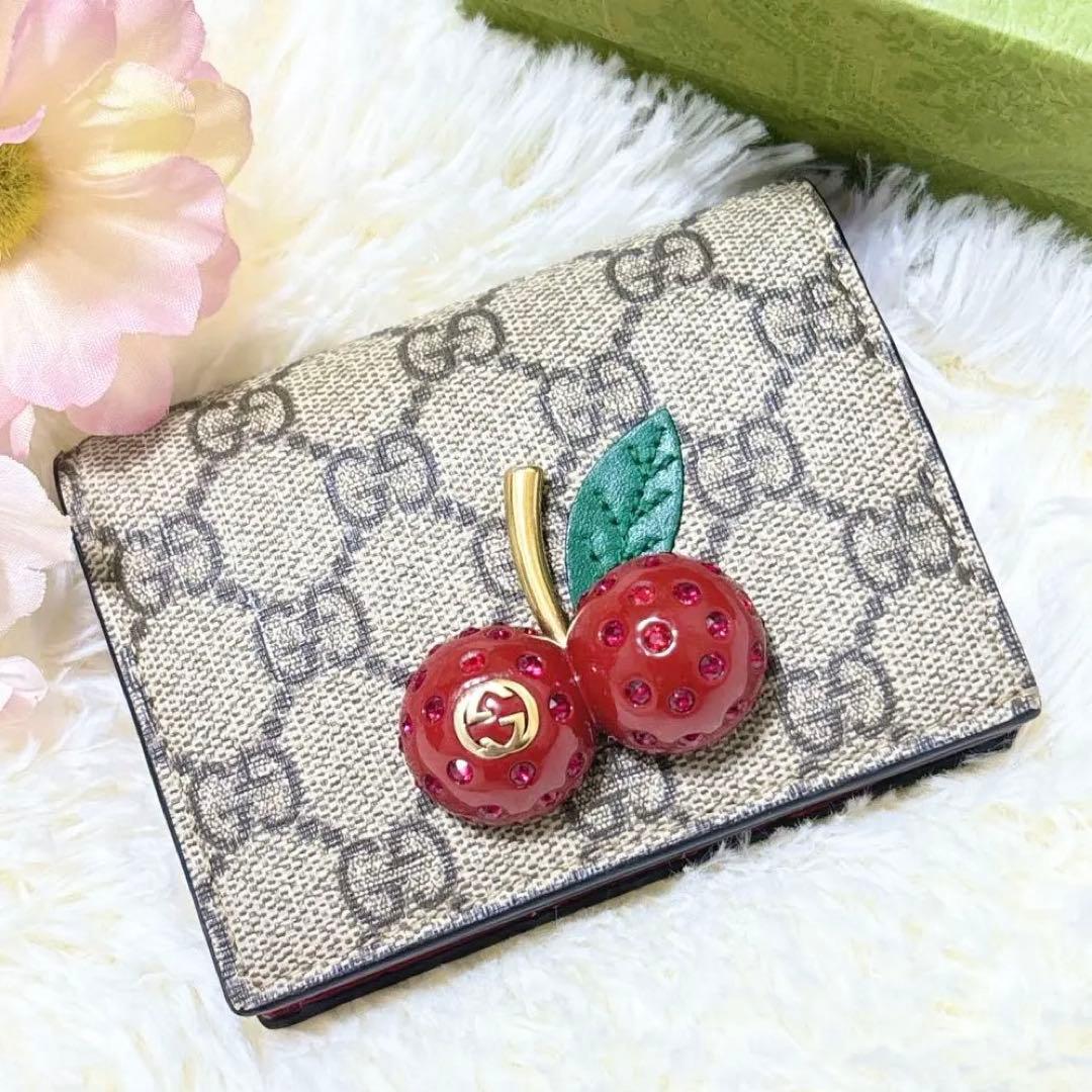 極美品✨GUCCI ストーン抜けなし チェリー さくらんぼ 二つ折り財布 GG柄