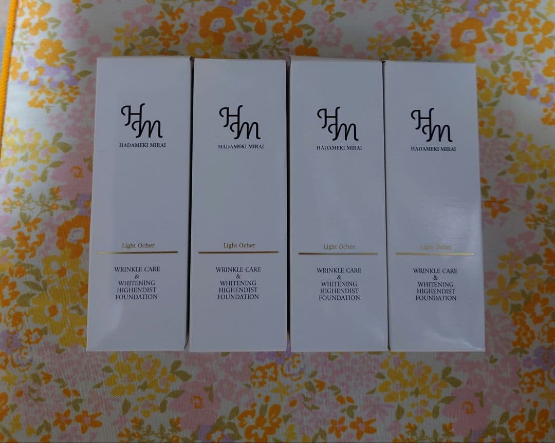 HM ハダメキミライ　薬用リンクルケア　 美白リキッドファンデーション