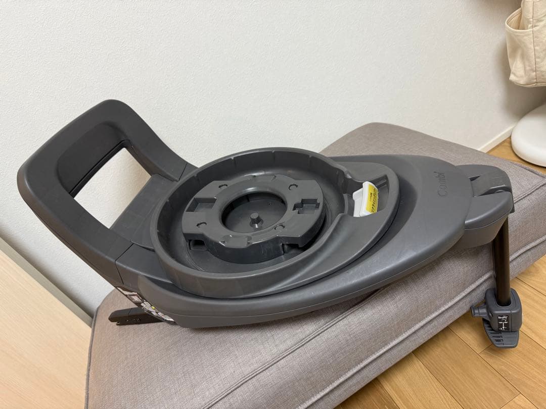 Combi チャイルドシート グレー/ホワイト