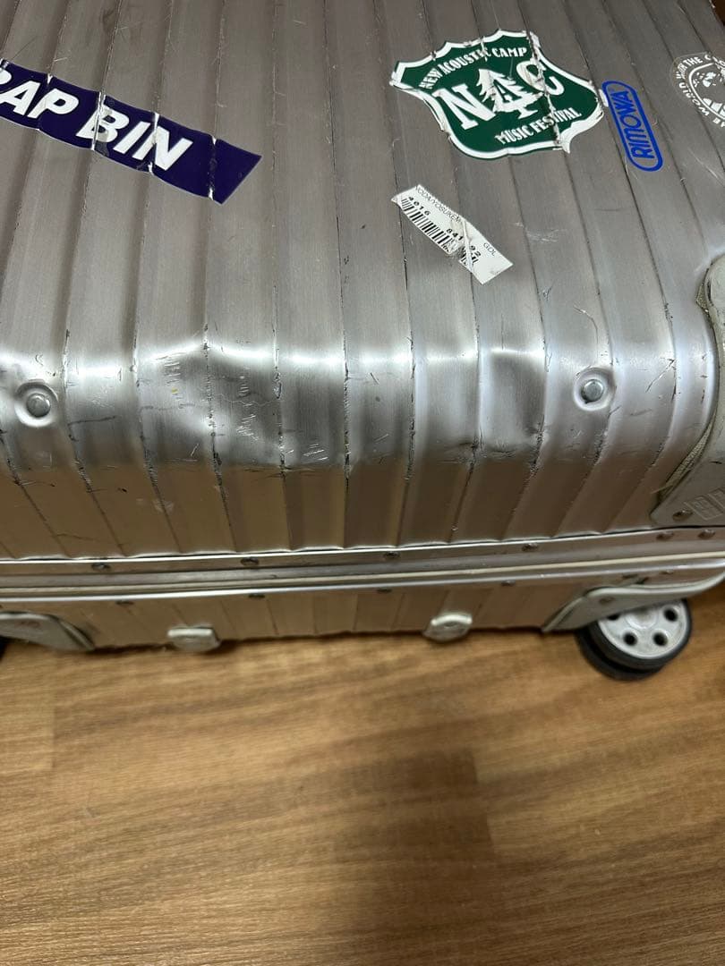 リモワRIMOWA トパーズ82リットル