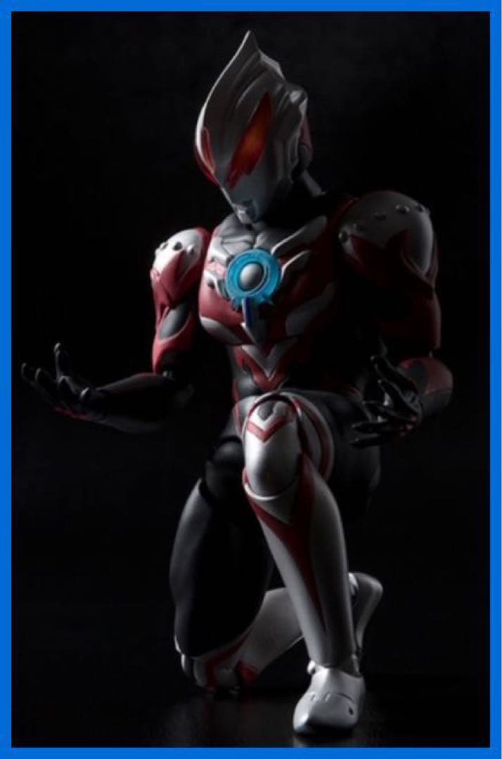 ★S.H.Figuarts　ウルトラマンオーブ　サンダーブレスター　新品！★