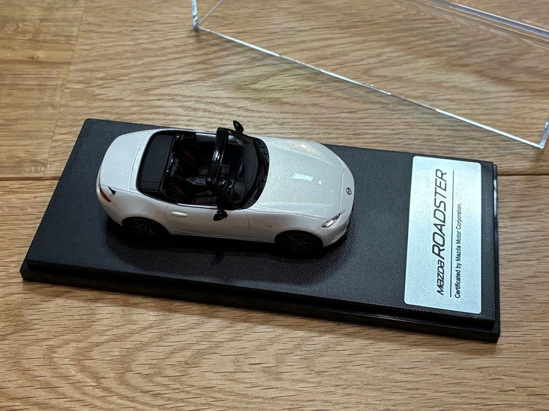 マツダ公式 Mazda Roadster 1/43スケールモデル