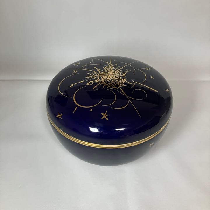 es Mathieu Candy Box  for Sèvres