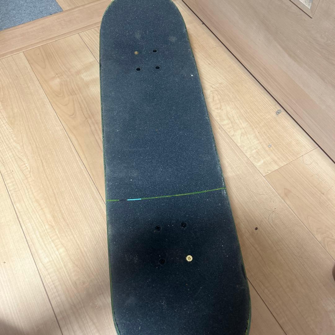 スケボー　コンプリート8.125inch