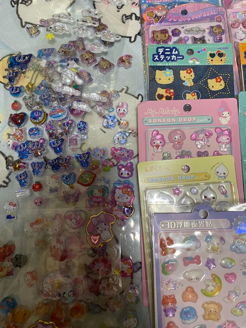 ボンボンドロップシール 大量売り サンリオ あわわちゃん うさはな スンスン売り