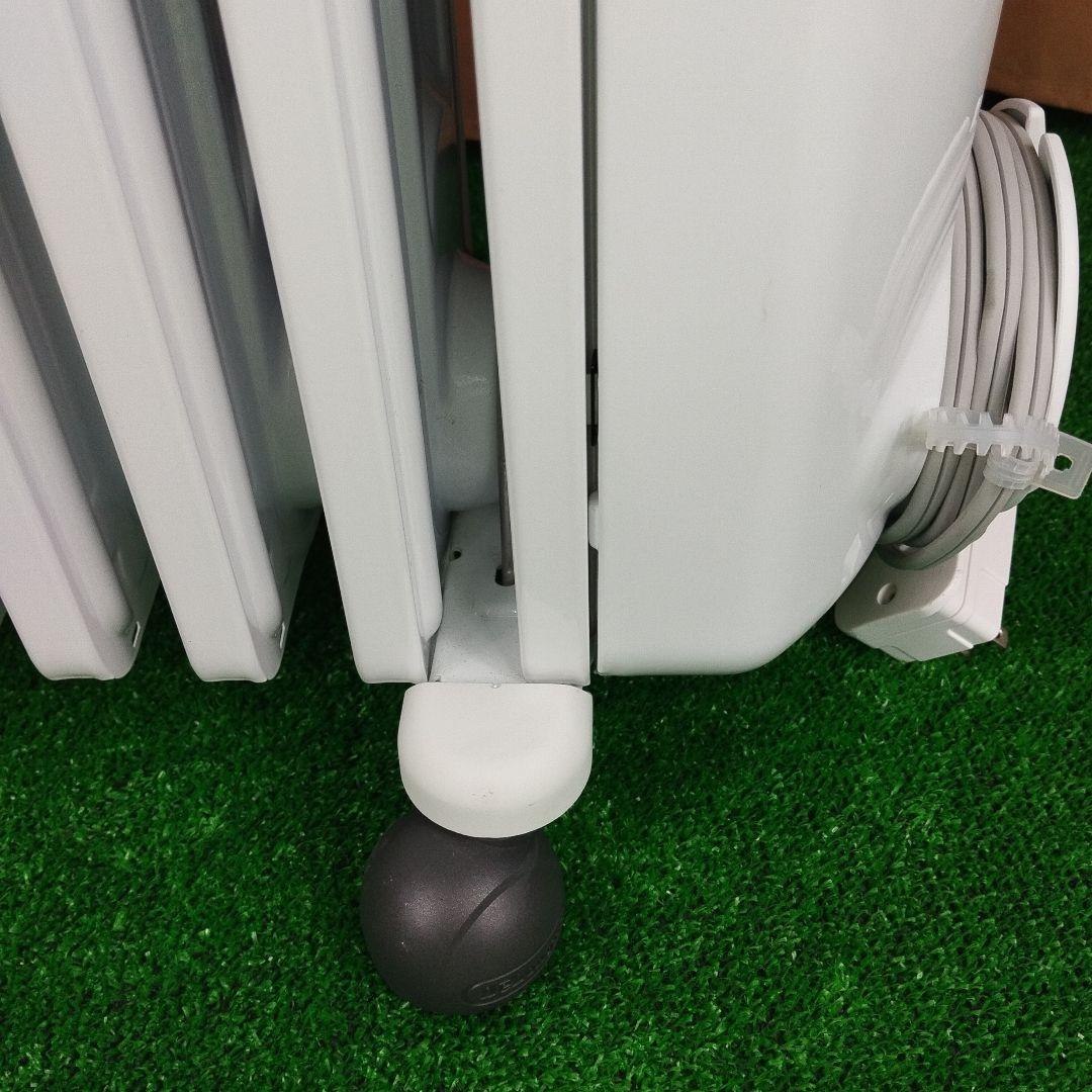 極美品　DeLonghi デロンギ　オイルヒーター RHJ35M0812-DG