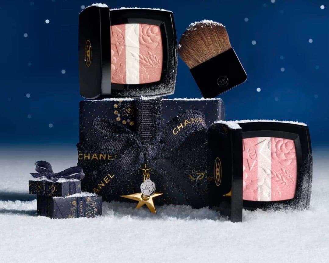 【新品】　CHANEL レ シーニュ ドゥ シャネル 997 ローズルミエール