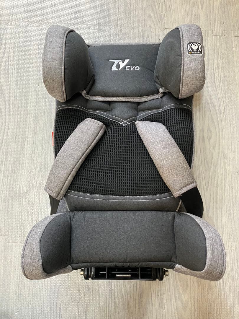 日本育児 トラベルベスト EVO