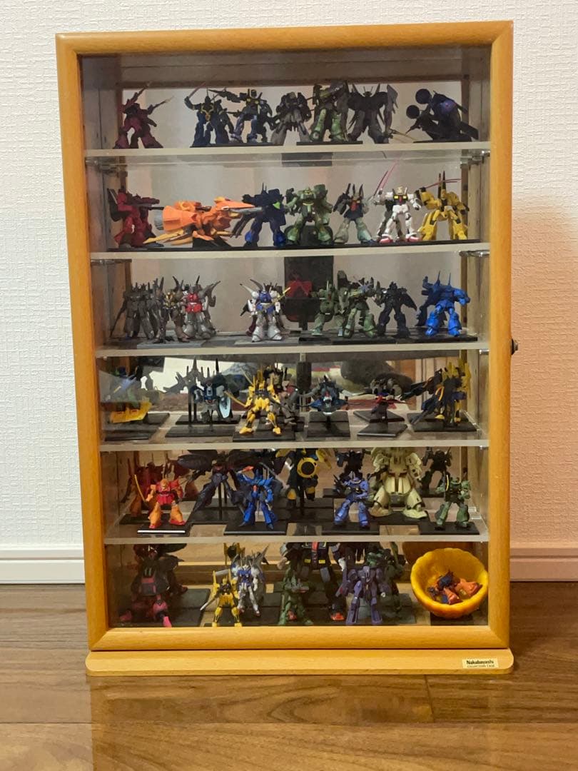 ガンダム　フィギュア　キャビネット3点セット　(ダブリ無し)